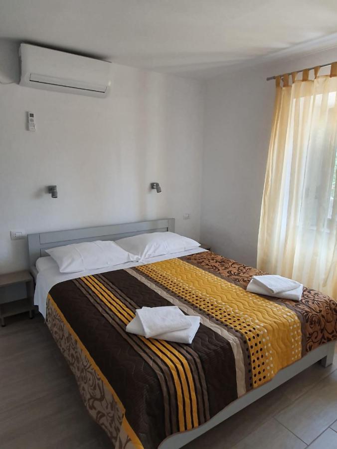 Apartman Mi Nerezine Exteriör bild